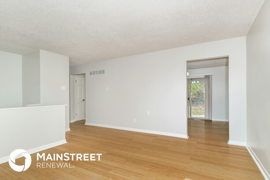 Building Photo - 87 Edward Dr