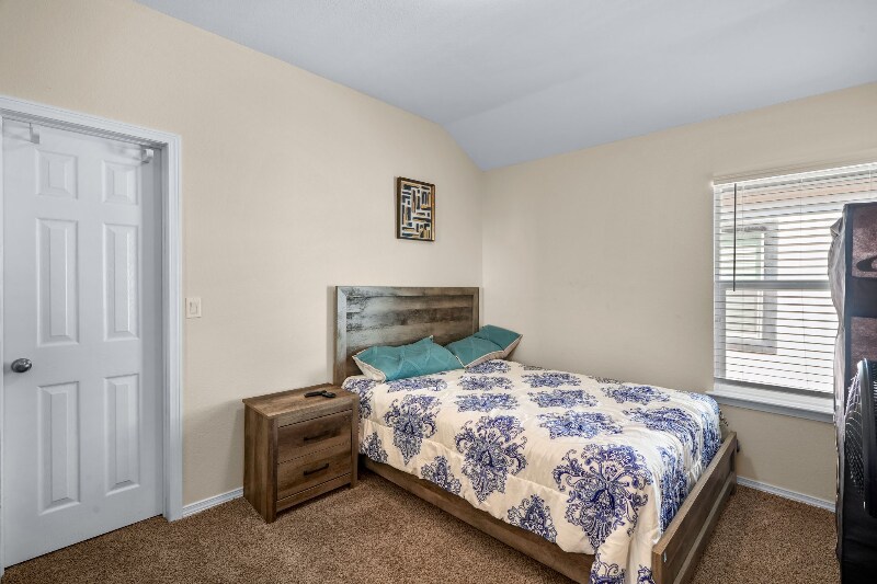 Building Photo - 13833 Sky Harbor Ave