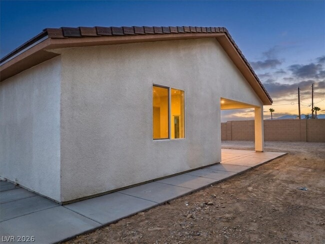 Building Photo - 1740 Jerome Ln