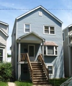 Building Photo - 2244 W Farragut Ave