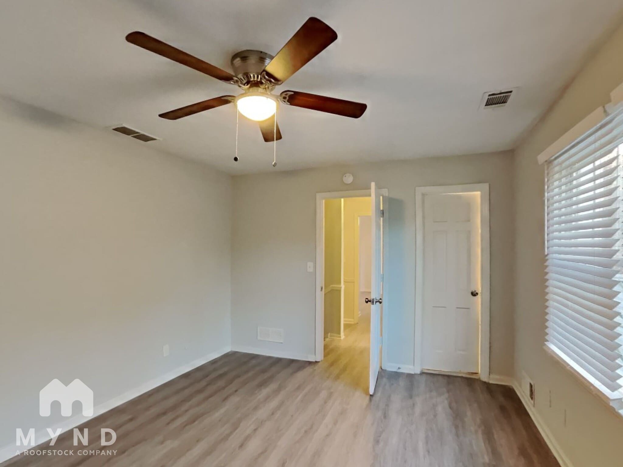 Building Photo - 4729 Stillwood Cove