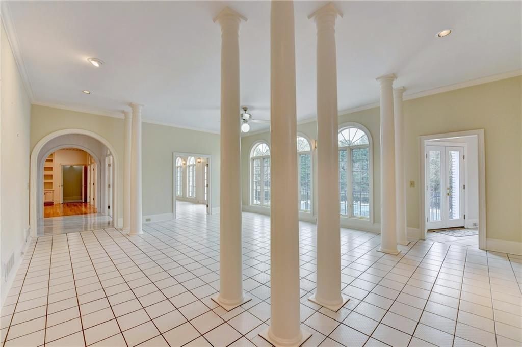 Building Photo - 1000 Grayson Pkwy