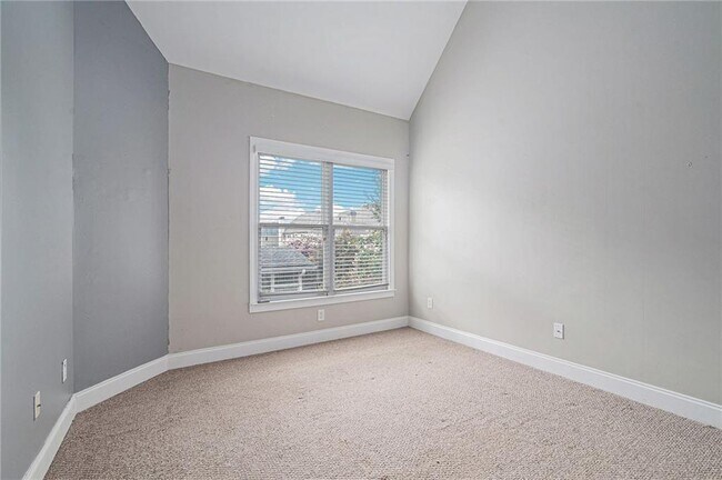 Building Photo - 320 Baymist Dr