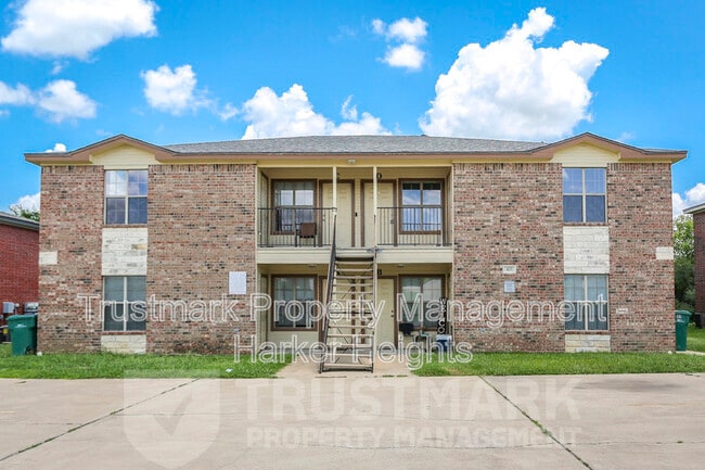 Primary Photo - 411 Brittney Way