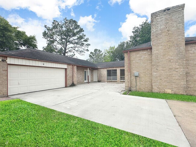 Building Photo - 6806 Winkleman Rd