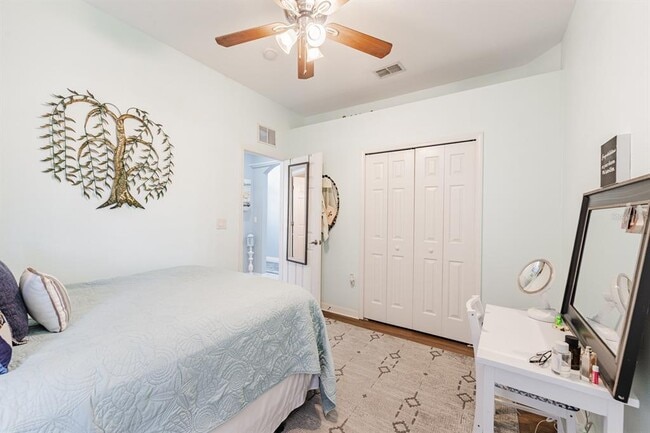 Building Photo - 15655 Durango Cir