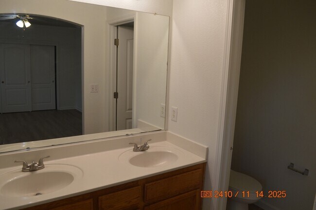 Building Photo - 1277 Bourang Way