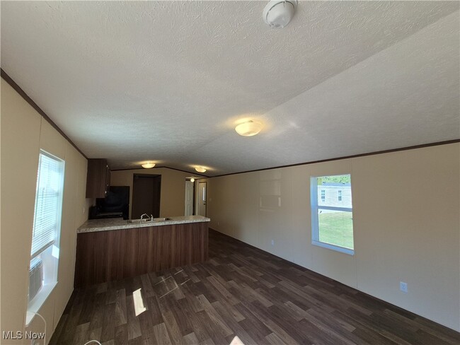 Building Photo - 120 Kenny Brook Ln