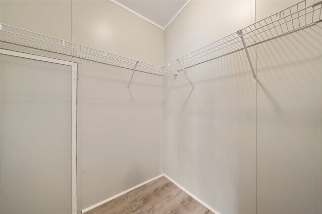 Building Photo - 16333 Lone Corral Ct