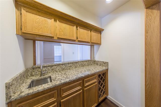 Building Photo - 2119 Antibes Dr