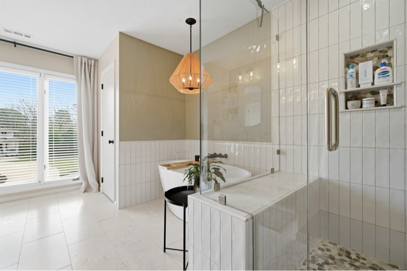 Building Photo - 63 Queens Ct