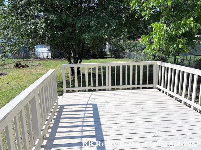 Building Photo - 3528 E 29th St