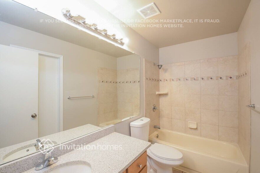 Building Photo - 4615 Ceylon Ct