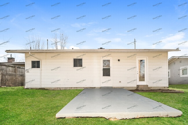 Building Photo - 4639 Frankfort Ave