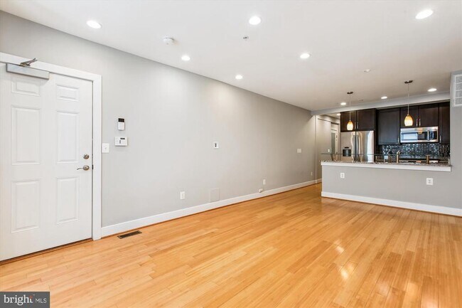 Building Photo - 3404 13th St NW
