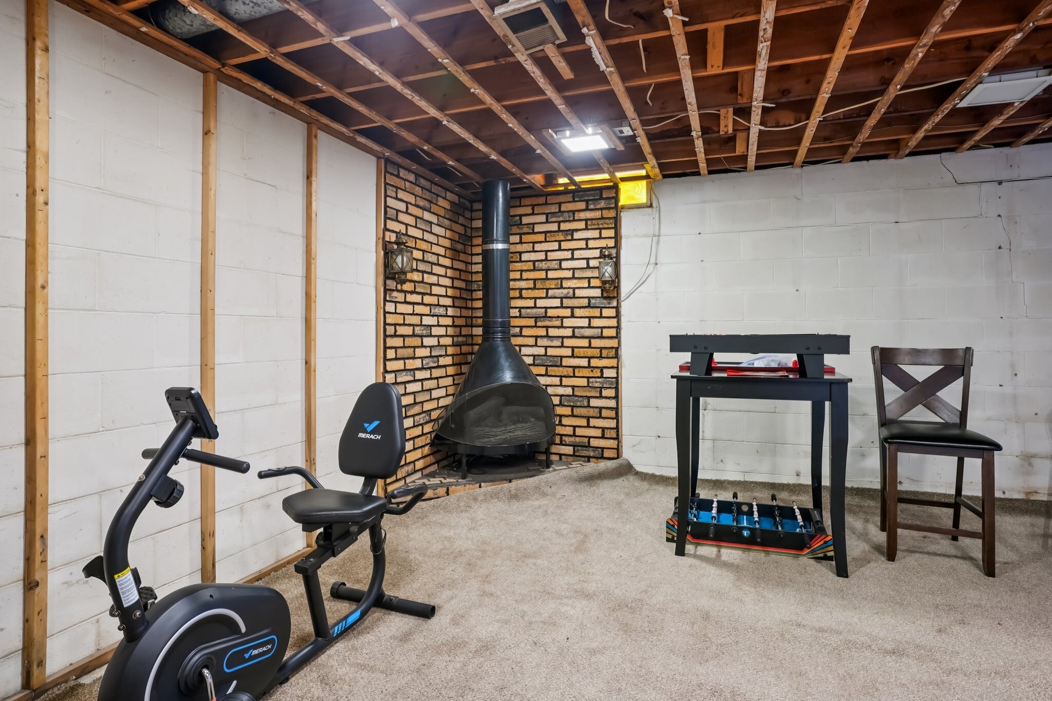 Building Photo - 10783 W Appleton Ave