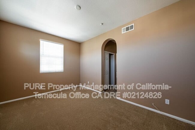 Building Photo - 44978 Bellflower Ln