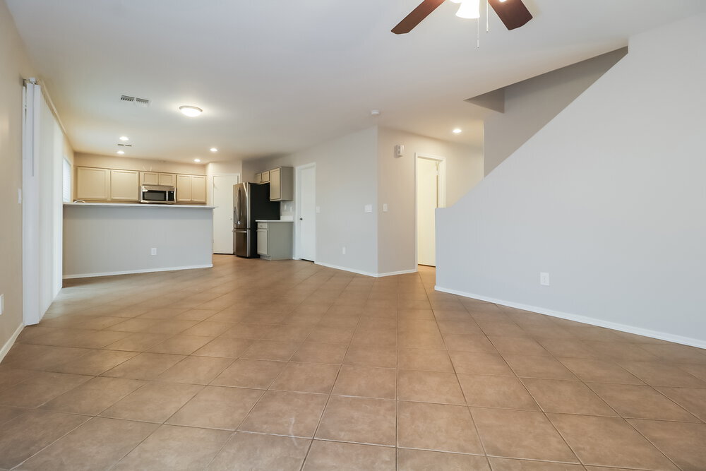 Building Photo - 24254 W Desert Bloom St