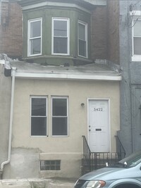 Building Photo - 5422 W Girard Ave