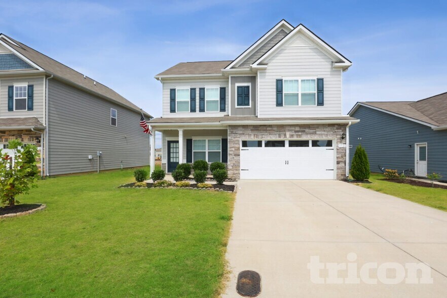 Primary Photo - 3726 Pelham Wood Dr