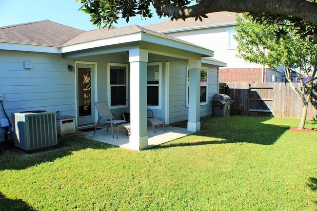 Building Photo - 18230 Foley Park Ct