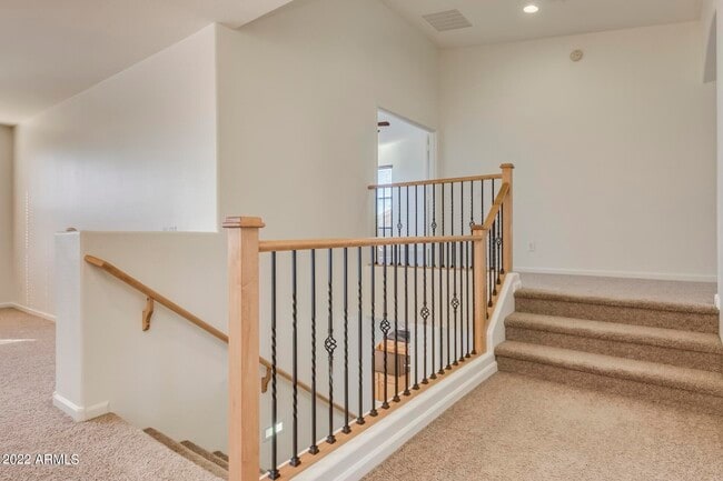 Building Photo - 5733 W Plum Rd