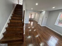 Building Photo - 7545 Ives Ln