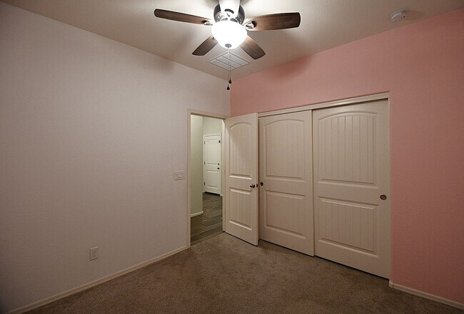 Building Photo - 17296 W Molly Ln