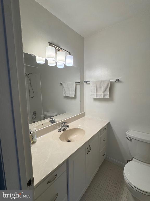 Building Photo - 4222 Braeburn Dr