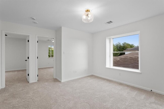 Building Photo - 15532 Emmaleighs Ln
