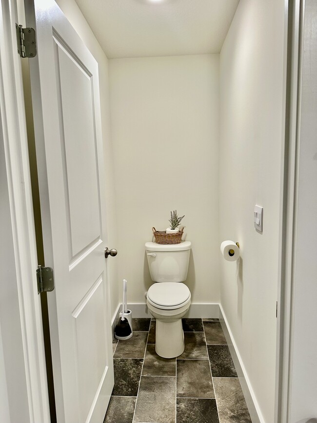 Building Photo - 273 Neals Landing Rd