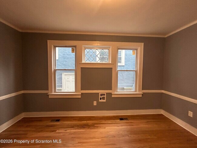 Building Photo - 634-634 N Irving Ave