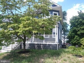 Building Photo - 367 Democrat Rd