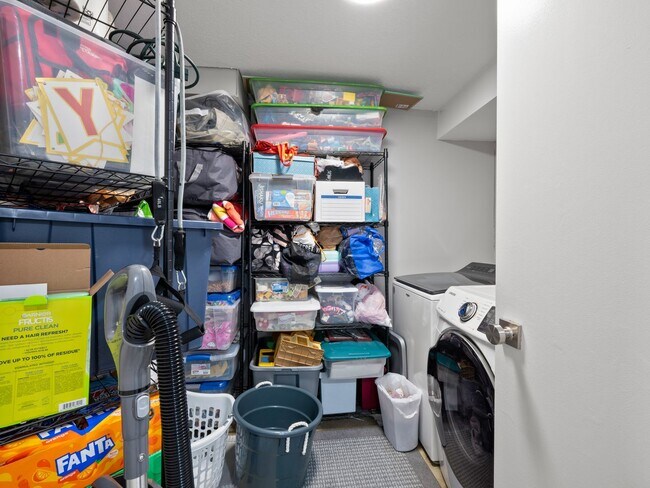 Building Photo - 3340 S Terrace View Dr