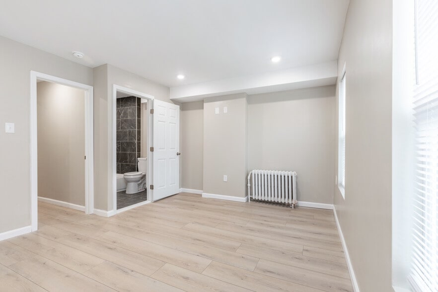 Building Photo - 4709 Penn St