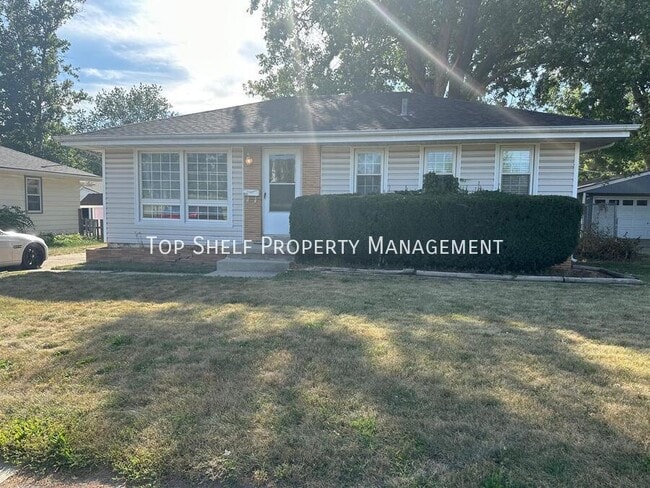 Building Photo - 928 19th St