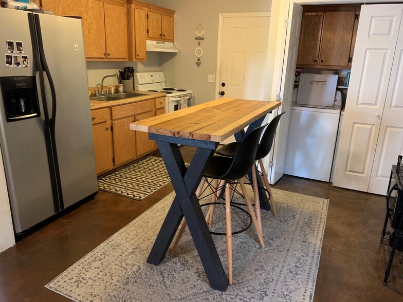 Building Photo - 3542 Abby Ln