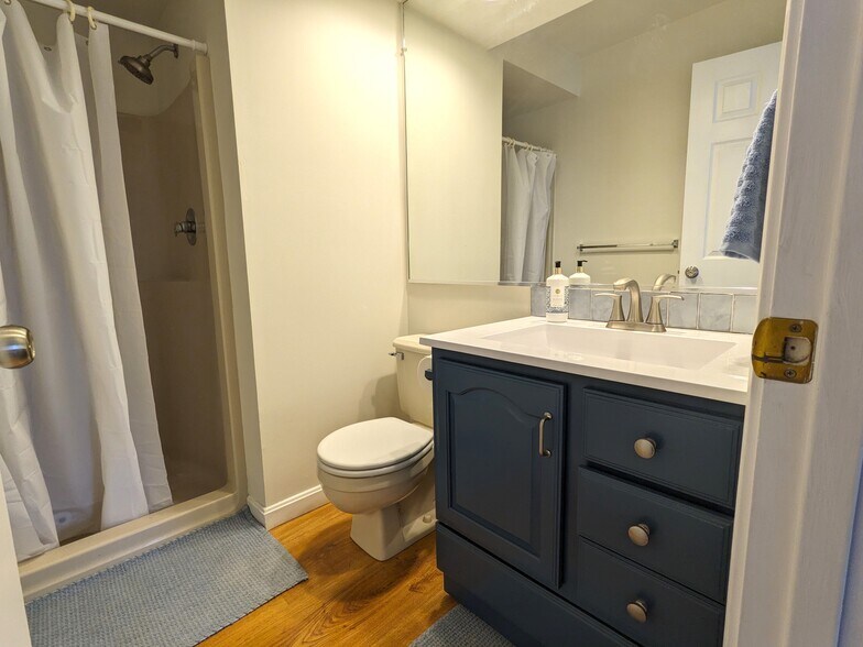 Building Photo - 50 Brookside Drive