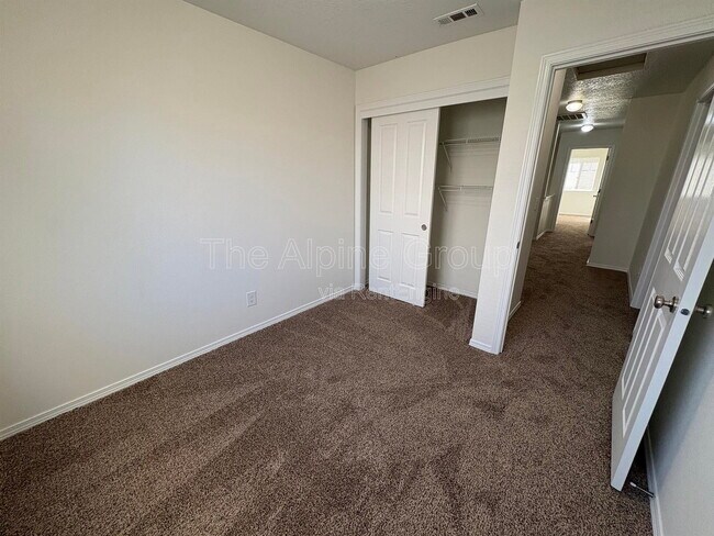 Building Photo - 210 NW Connell Ave