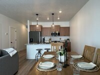 Building Photo - Row Home with 1 car garage 2 bed, 2.5 bath