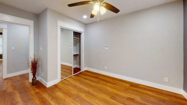 Building Photo - 1533 Forest Ave