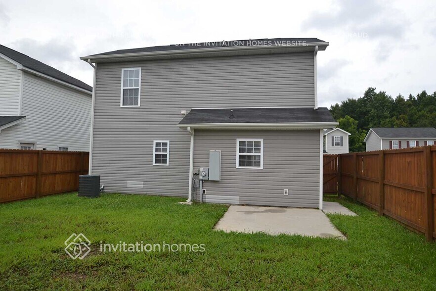 Building Photo - 1046 Brianna Way
