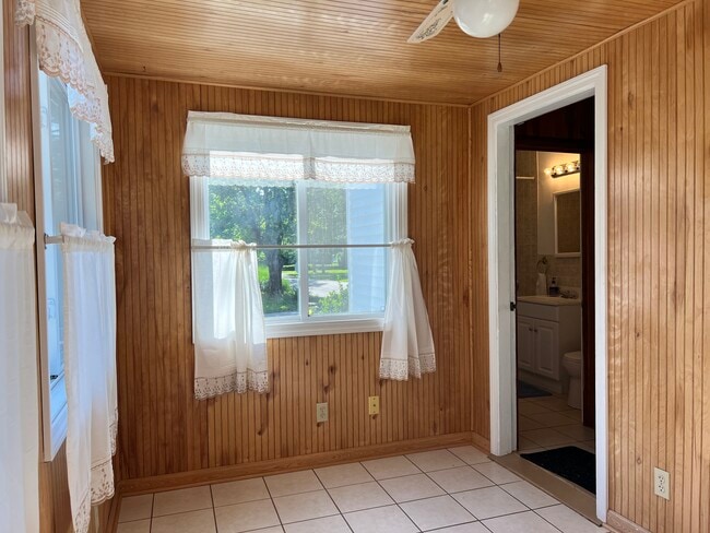 Building Photo - 34 Corsino Ave