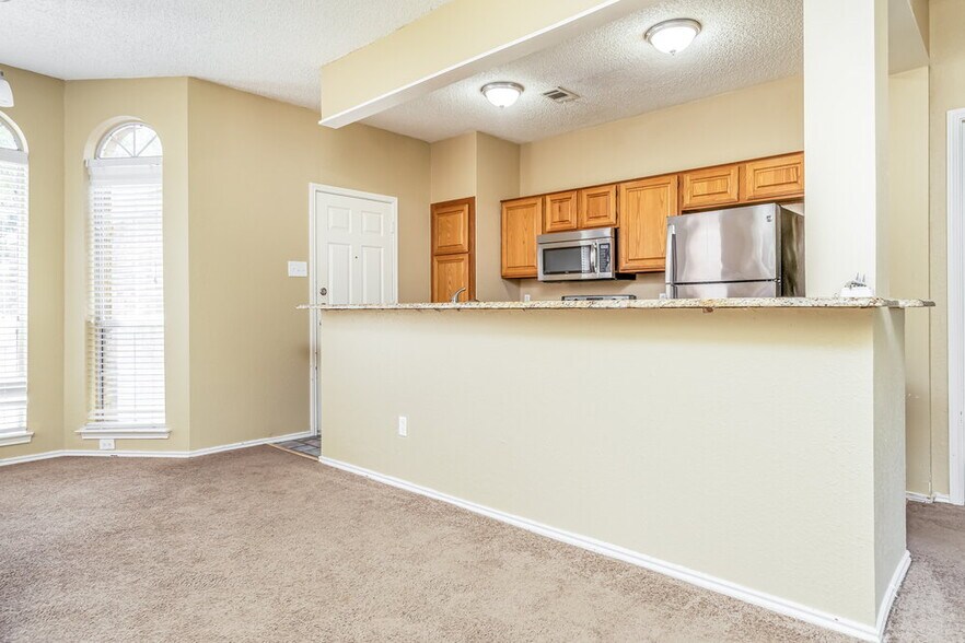 Building Photo - 1214 Lone Wolf Trail