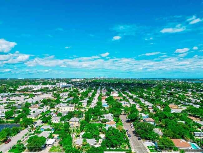 Building Photo - 1111 N K St