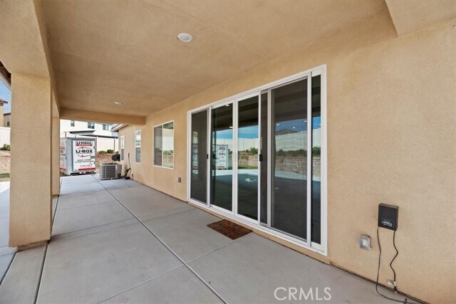 Building Photo - 25858 Oak Spgs Ct