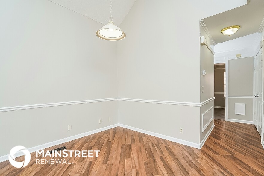 Building Photo - 4068 Calumet Dr
