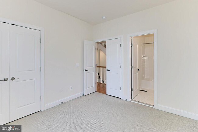 Building Photo - 22219 Falling Terrace