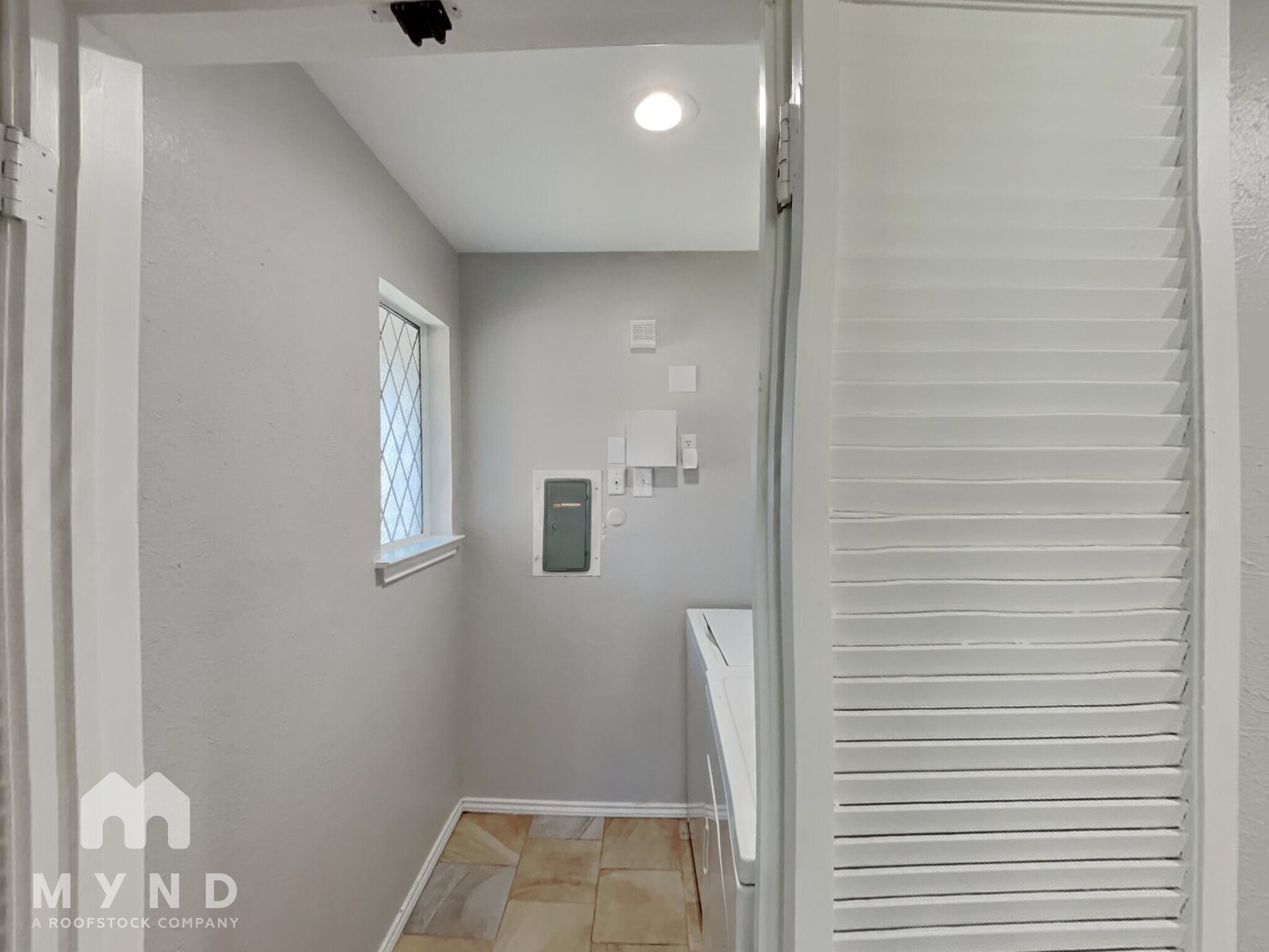 Building Photo - 5726 Marvin Loving Dr