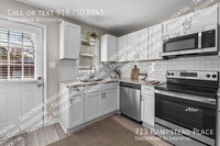 Building Photo - 713 Hampstead Pl